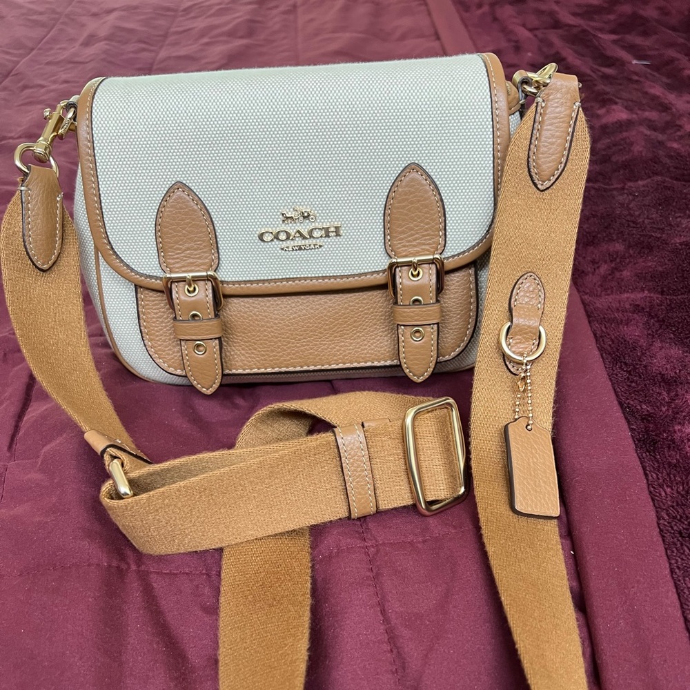 New without tag coach bag